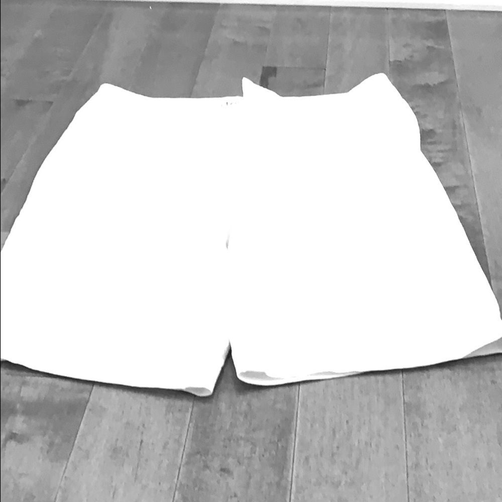 Aeropostale Womens Bermuda Shorts White size 4